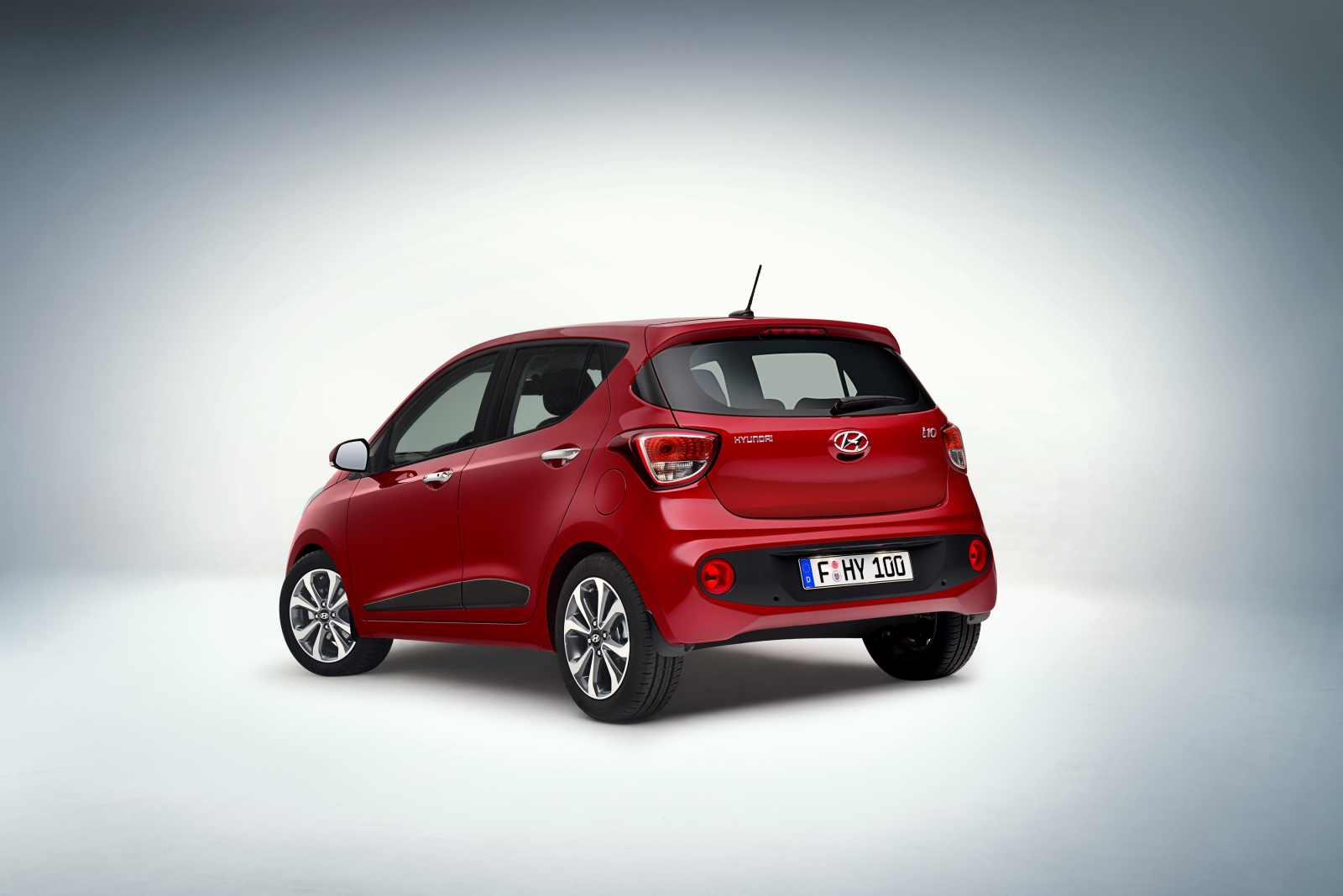 hyundai_i10_3_4_rear