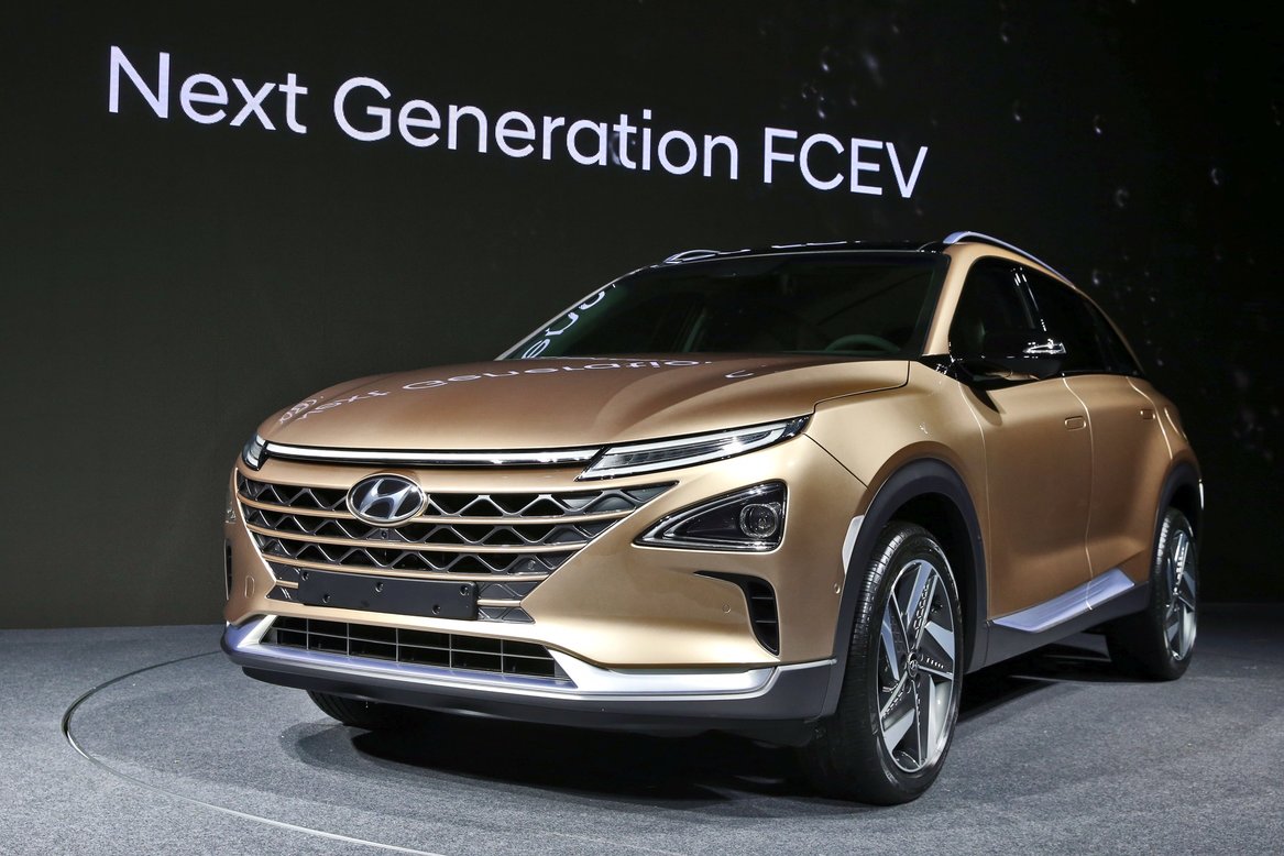 rsz_170817_hyundai_motors_next gen_fuel_cell_suv_1