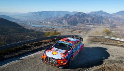 Hyundai Motorsport are trei echipaje in top cinci la Raliul Monte-Carlo