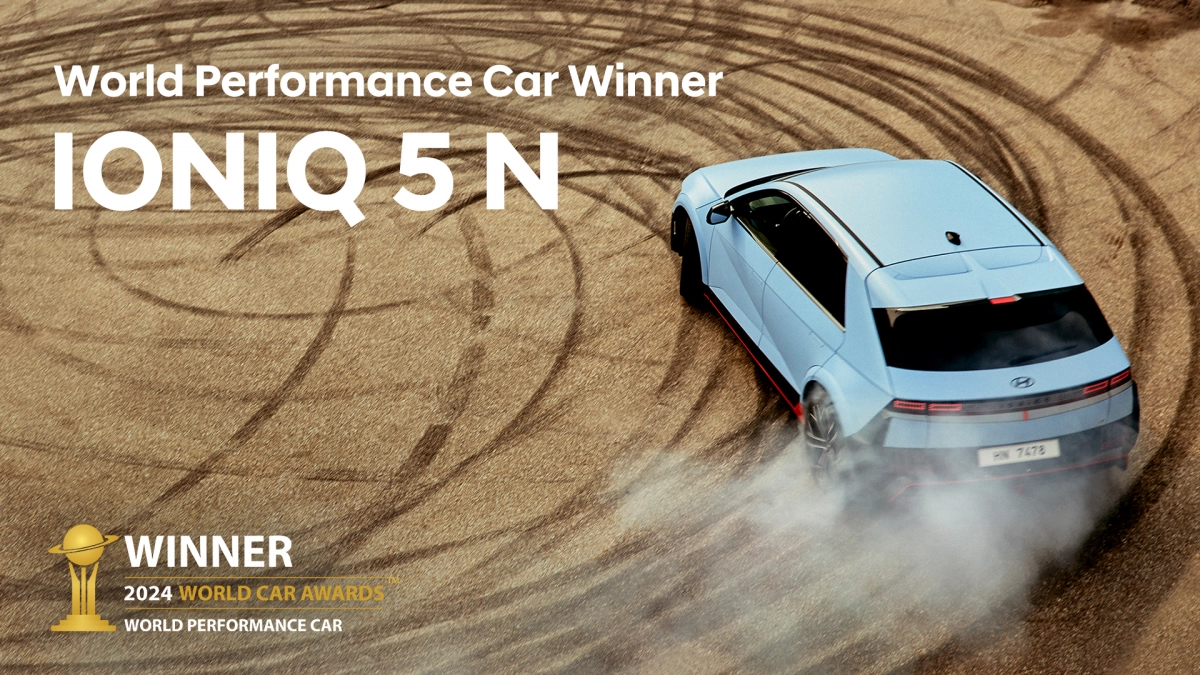 image hyundai ioniq 5 n charges on with 2024 world performance car award victory 30 03 2024 12 37 46