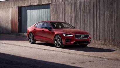 Volvo Cars lansează noul sedan sport S60