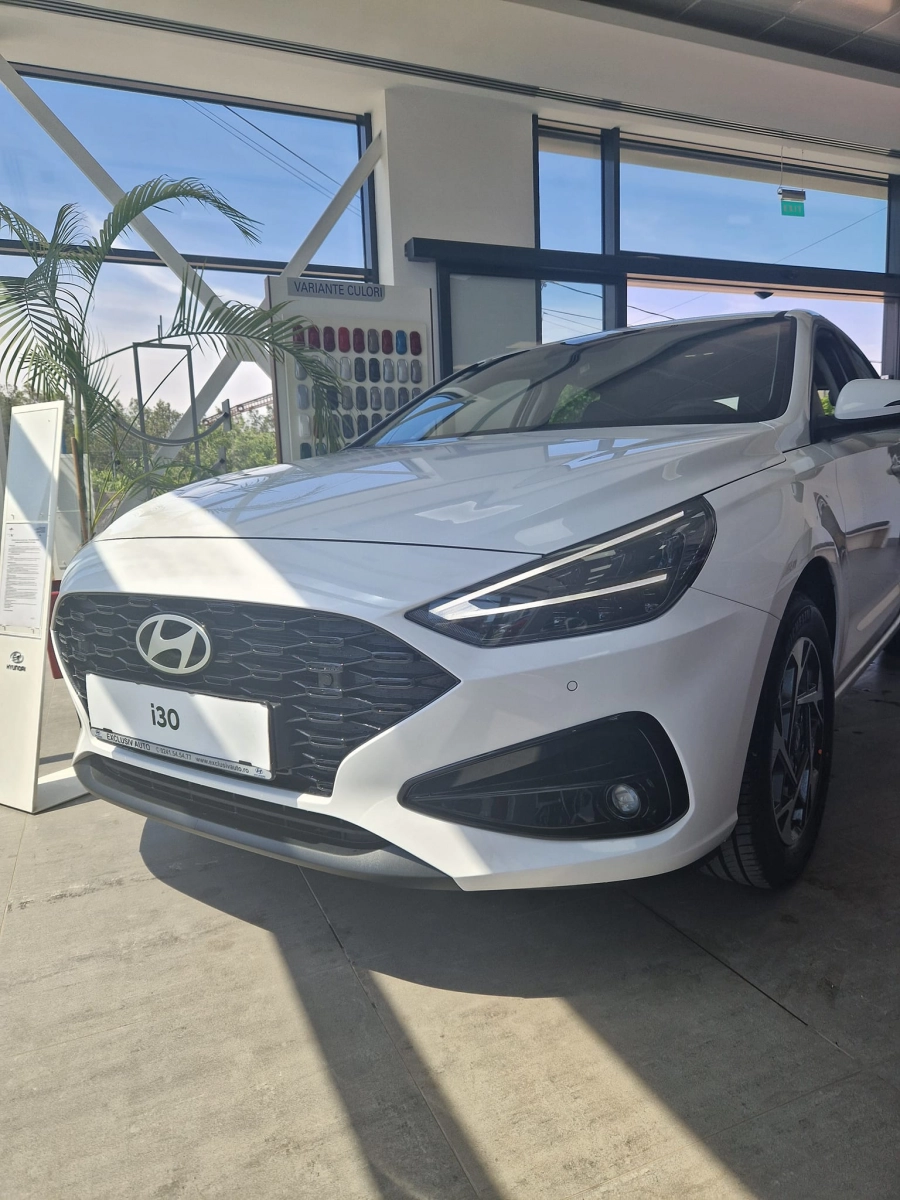 Hyundai NOUL i30 1.5 96CP MPi 5DR HIGHWAY